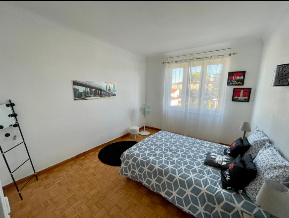 Tres Grand Appartement A 10 Min A Pied Du Centre Castres  Bagian luar foto