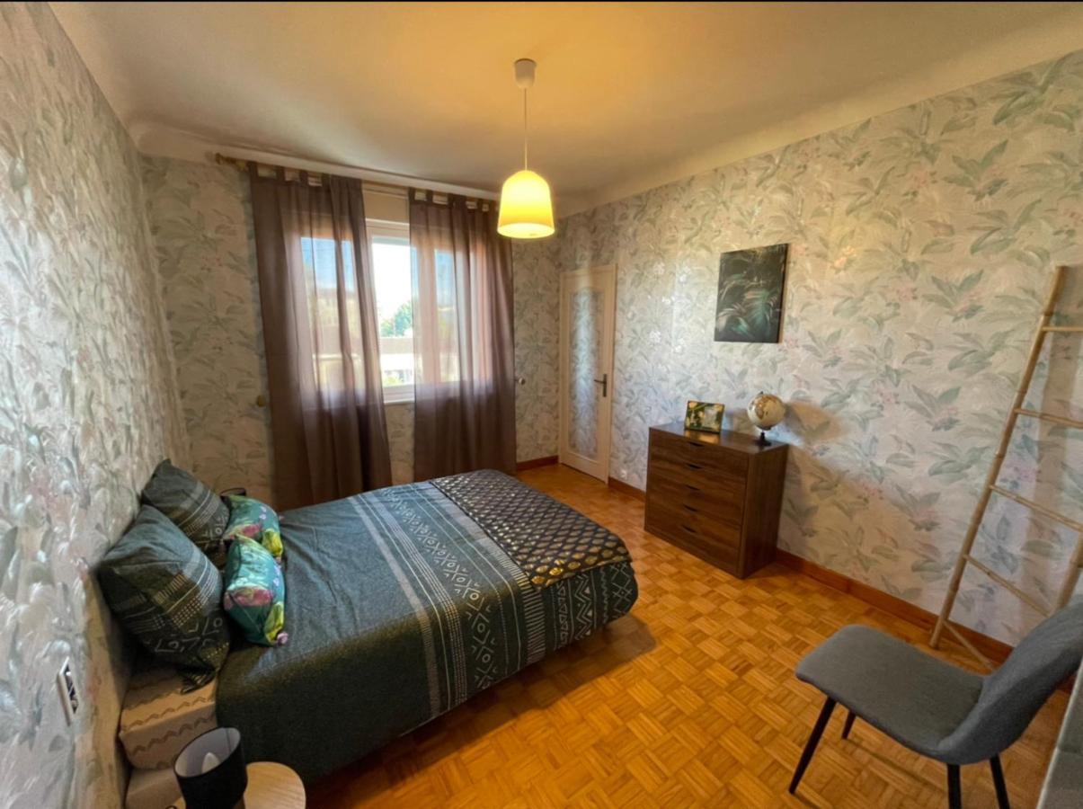 Tres Grand Appartement A 10 Min A Pied Du Centre Castres  Bagian luar foto